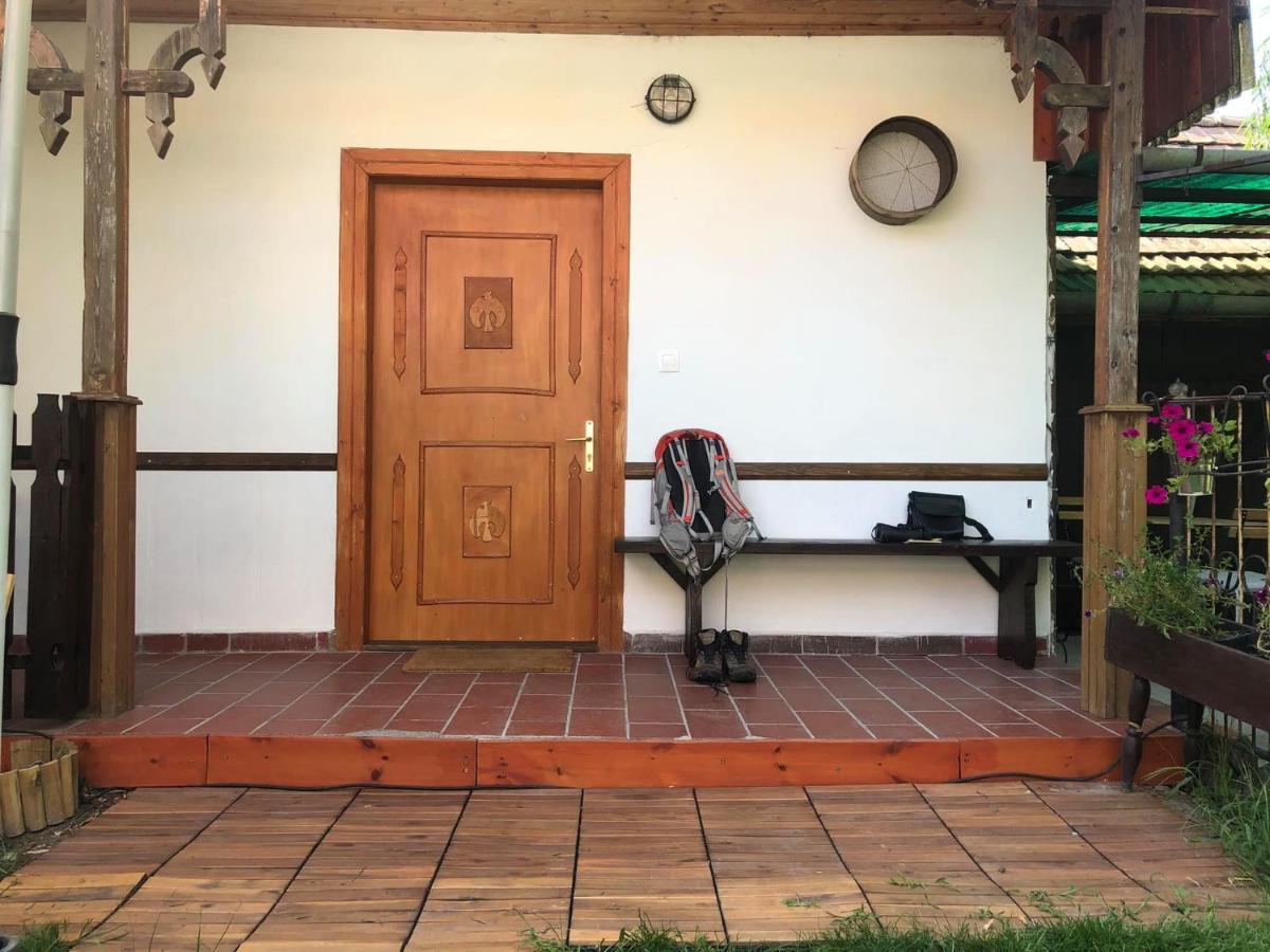 Tepke Guesthouse Garab Екстер'єр фото